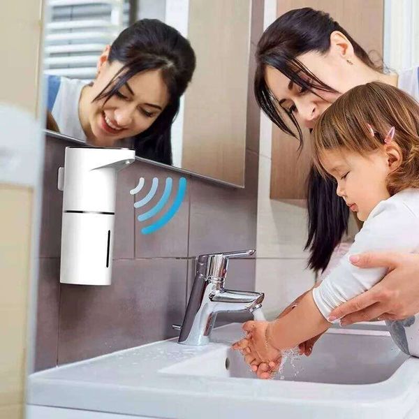 Intelligent Sensor Multi-Speed Contact-Free Wall-Mounted Vertical Hand Sanitizer Bubble Hine Rechargeable Soap Dispenser