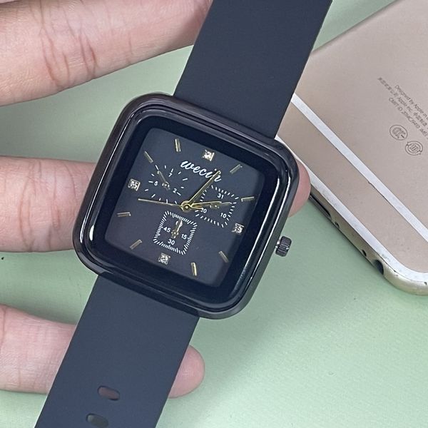 Q003 Ultra-Thin Wat…