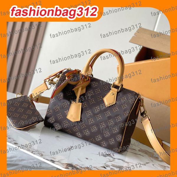 New Designer Bag shoulder bag leather Pillow bag luxury crossbody Genuine Leather monogram tote bags Cross Body Shopping Bags women Handbags Clutch Bags premium, #4
New Designer Bag shoulder bag leather Pillow bag luxury crossbody Genuine Leather monogram tote bags Cross Body Shopping Bags women Handbags Clutch Bags premium, #4