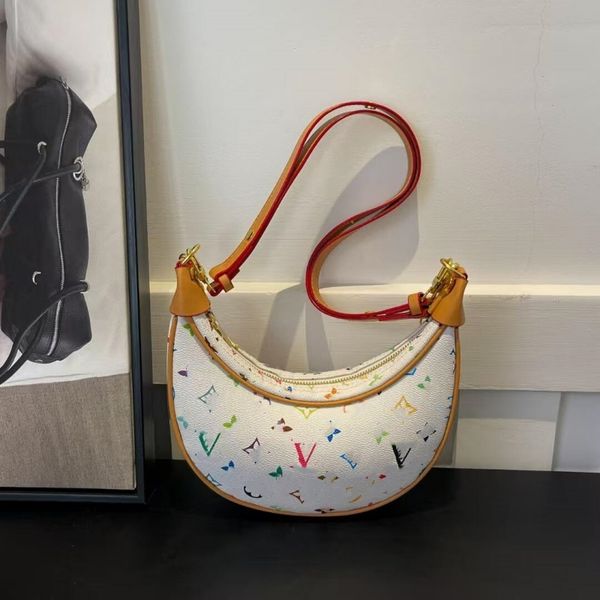 Loop Croissant shoulder hobo designer Purse M81098 Cosmetic half-moon baguette underarm Handbag crossbody Metal Chain Collection Women bag, Black
Loop Croissant shoulder hobo designer Purse M81098 Cosmetic half-moon baguette underarm Handbag crossbody Metal Chain Collection Women bag, Black