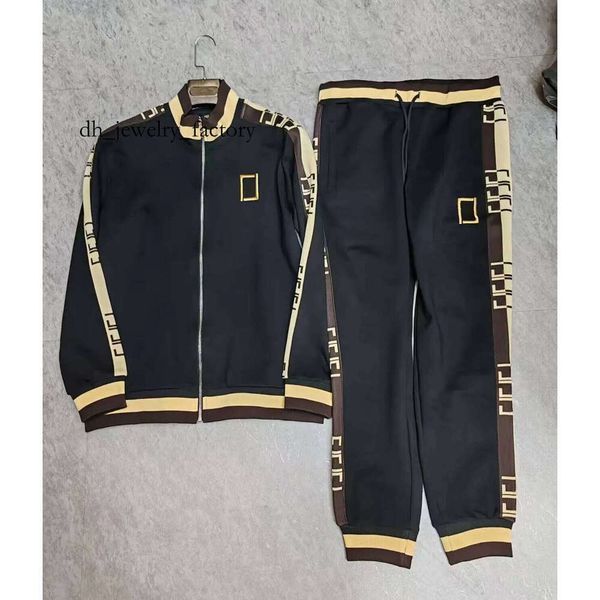 25ss Designer Tracksuits Men Sets Tracksuit Cardigan Sweatsuits Pants Man Clothing Sweatshirt Casual Tennis Sport Fashion Sweat Suits fdb, 1.
25ss Designer Tracksuits Men Sets Tracksuit Cardigan Sweatsuits Pants Man Clothing Sweatshirt Casual Tennis Sport Fashion Sweat Suits fdb, 1.