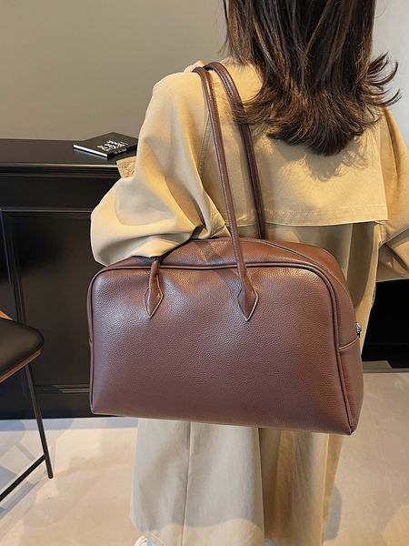 free shipping bag new hot selling womens laptop handbag large highend shoulder bag suitable for work and leisure, Brown
free shipping bag new hot selling womens laptop handbag large highend shoulder bag suitable for work and leisure, Brown