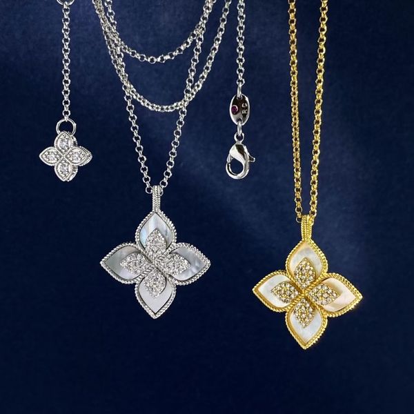 Designer Luxury Diamond Pendant Necklace High-quality Necklace Shaped Like A Rhombus with Four-leaf Clover-shaped Diamonds Set in It Women's Style Luxury Jewelry
Designer Luxury Diamond Pendant Necklace High-quality Necklace Shaped Like A Rhombus with Four-leaf Clover-shaped Diamonds Set in It Women's Style Luxury Jewelry