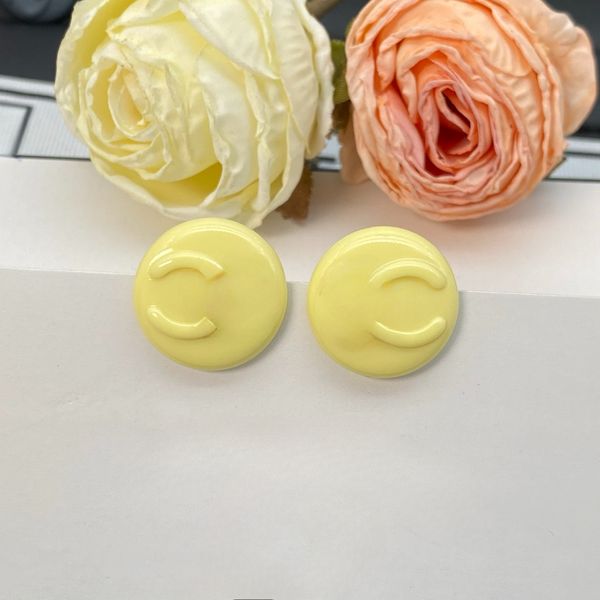 Designer's New Stud Earrings Japanese and Korean Style Pastel Color Earrings Luxurious Designer Brand Earrings Multiple Options Available 
Designer's New Stud Earrings Japanese and Korean Style Pastel Color Earrings Luxurious Designer Brand Earrings Multiple Options Available