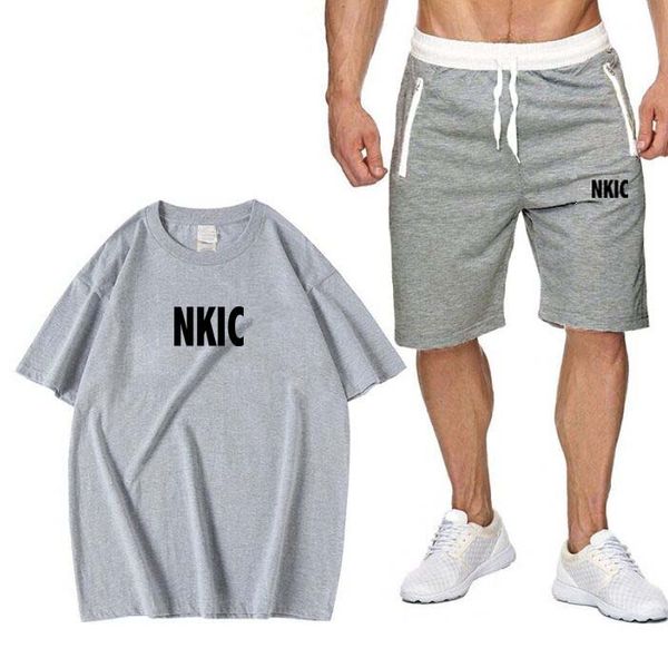 Summer fashion Brand printed men's shorts set Men's Quick drying Breathable sports set Short sleeve Gray T-shirt set men's jogging set, Pink 1
Summer fashion Brand printed men's shorts set Men's Quick drying Breathable sports set Short sleeve Gray T-shirt set men's jogging set, Pink 1