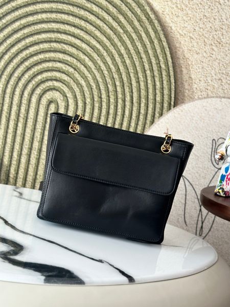 designer bag highquality moens leather outdoor crossbody bag luxury shoulder bag fashionable leisure bag sports N205, A1
designer bag highquality moens leather outdoor crossbody bag luxury shoulder bag fashionable leisure bag sports N205, A1