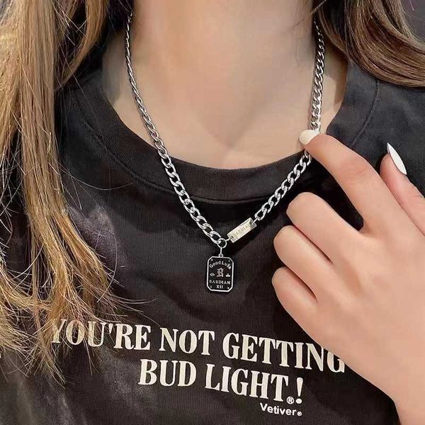 Flow nameplate necklace men's all-match design sense light luxury niche fashion men's letter clavicle chain Cuban chain