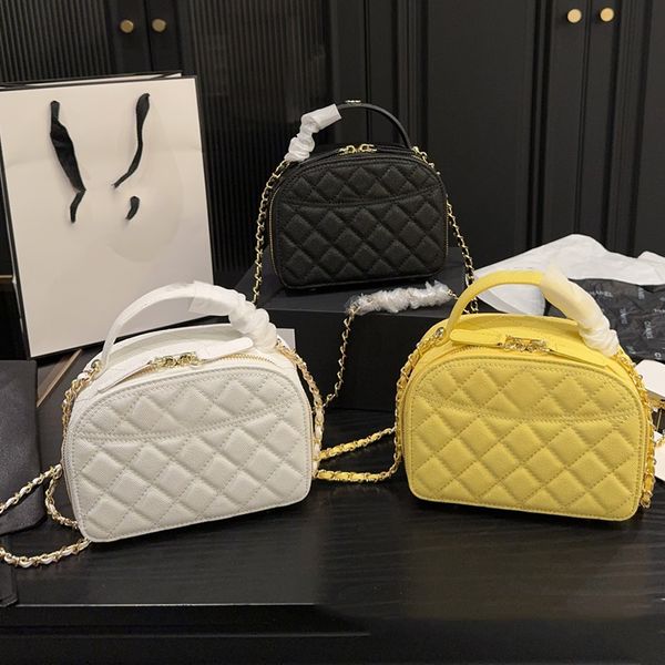 Caviar Makeup Bag Luxury Handbag Stylish Womens Shoulder Bag Leather Grille Gold Hardware Metal Clasp Matelasse Chain Crossbody Bags Mini Dinner Bags Wallte 18cm, Burgundy
Caviar Makeup Bag Luxury Handbag Stylish Womens Shoulder Bag Leather Grille Gold Hardware Metal Clasp Matelasse Chain Crossbody Bags Mini Dinner Bags Wallte 18cm, Burgundy