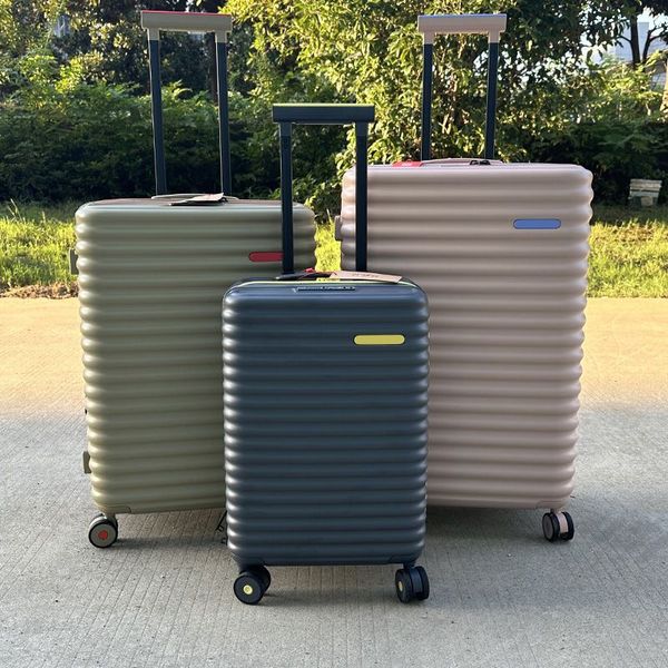 Designer Suitcases Luggage Travel Wheels Boarding Women 20 25 28 inches Men Trolley Rolling Bag High Quality Metal, Blue
Designer Suitcases Luggage Travel Wheels Boarding Women 20 25 28 inches Men Trolley Rolling Bag High Quality Metal, Blue