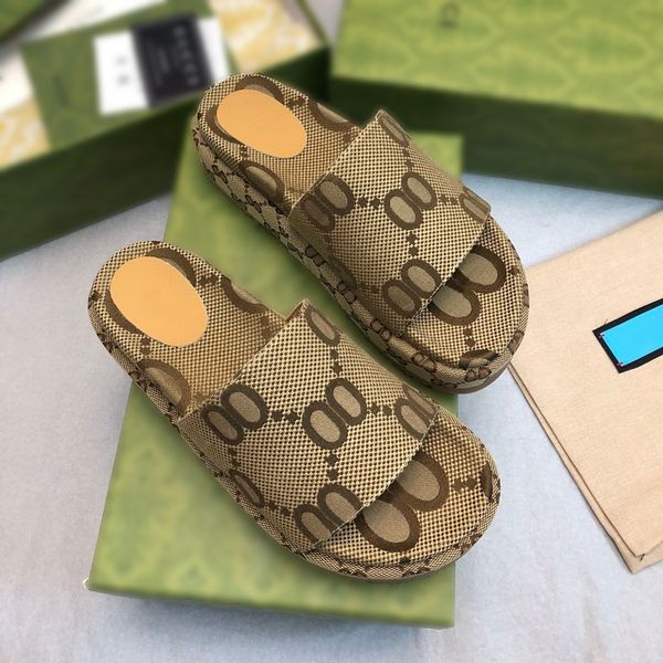 Designer sandals Platform slippers fashion embroidered canvas Multicolor Flora Slides Fashionable wear Style Slides Women Shoes Platform Embroidered 35-44, Color-2
Designer sandals Platform slippers fashion embroidered canvas Multicolor Flora Slides Fashionable wear Style Slides Women Shoes Platform Embroidered 35-44, Color-2