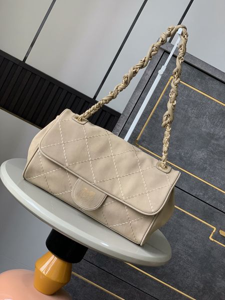 Designer bag high-quality moen's leather outdoor crossbody bag luxury shoulder bag fashionable leisure bag sports T5, A1
Designer bag high-quality moen's leather outdoor crossbody bag luxury shoulder bag fashionable leisure bag sports T5, A1