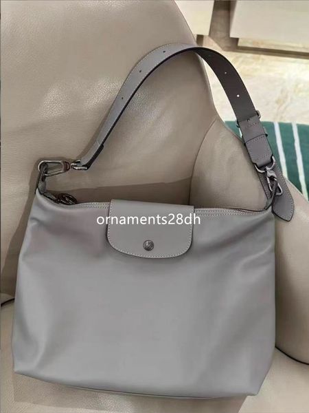Designer Bag Tote Bag Crossbody bag Large Capacity black bag brown bag Fashion hobo bag Shopping Bag Shoulder Bags Lady Designer Travel Bag summer bag messenger bags
Designer Bag Tote Bag Crossbody bag Large Capacity black bag brown bag Fashion hobo bag Shopping Bag Shoulder Bags Lady Designer Travel Bag summer bag messenger bags