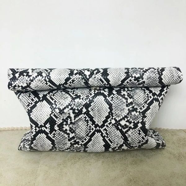 Snake Pattern Women Clutch bag soft pu leather Lady evening bags Trend party girl Envelope Bag Fashion Printing Clutches purse250314