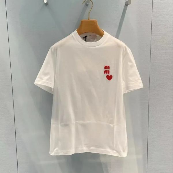 2025 Spring New Love Short Sleeve T-shirt Women Round Neck Embroidery Loose Cotton Red Heart Print Top BFG2503192, White
2025 Spring New Love Short Sleeve T-shirt Women Round Neck Embroidery Loose Cotton Red Heart Print Top BFG2503192, White