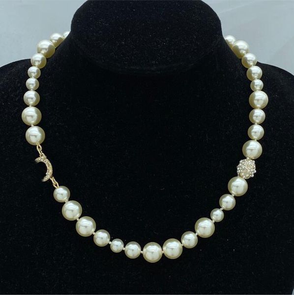 Fashion Simple Designer Necklace Pendant Gold Plated for Women Chain Choker Letter Necklaces Jewelry Accessories
Fashion Simple Designer Necklace Pendant Gold Plated for Women Chain Choker Letter Necklaces Jewelry Accessories