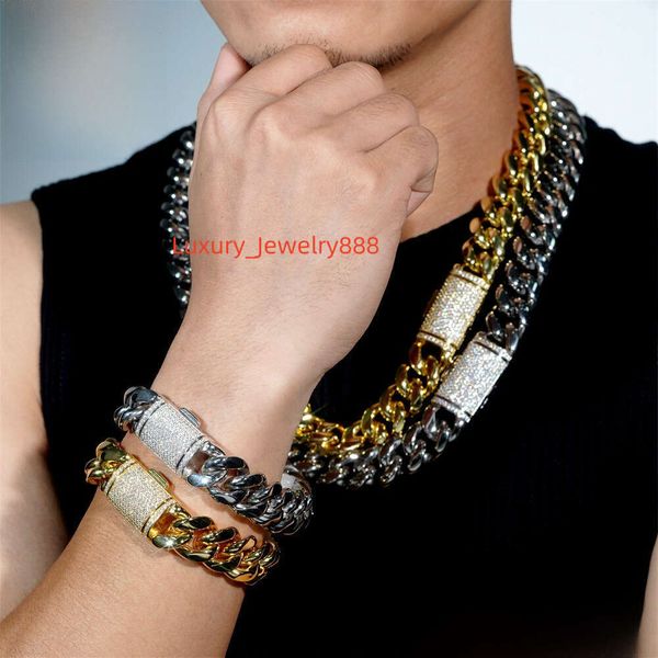 Jing Jewelry 18mm Stainless Steel Moissanite Buckle, Fashionable Cuban Necklace, Thick Texture, Versatile Style
Jing Jewelry 18mm Stainless Steel Moissanite Buckle, Fashionable Cuban Necklace, Thick Texture, Versatile Style