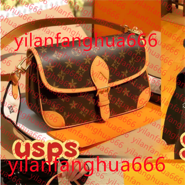 2025 Designer Bag Croissant Bags Women Shoulder Bags Hobo Purse Luxury Tote Bag Baguette Underarm Handbag Subaxillary Metal Chain bag Female backpack, Pink
2025 Designer Bag Croissant Bags Women Shoulder Bags Hobo Purse Luxury Tote Bag Baguette Underarm Handbag Subaxillary Metal Chain bag Female backpack, Pink