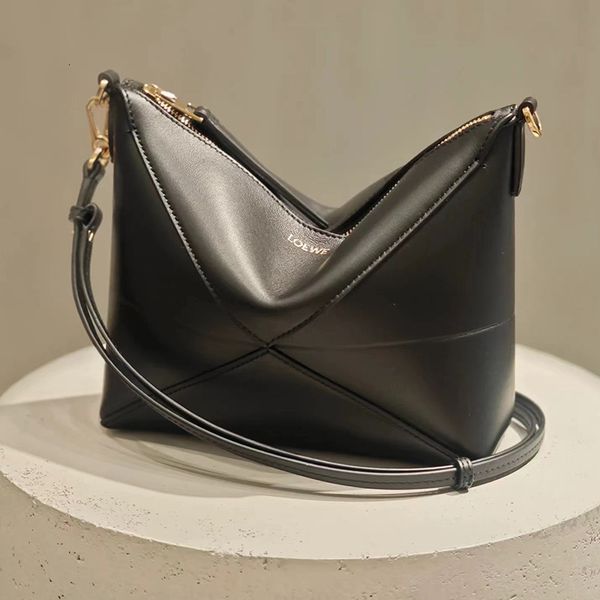 Cowhide Puzzle Pouch Mahjong Hammock Hobo Hanging Bed Underarm Gate Folding Geometry Bag Female 2025, Brown
Cowhide Puzzle Pouch Mahjong Hammock Hobo Hanging Bed Underarm Gate Folding Geometry Bag Female 2025, Brown