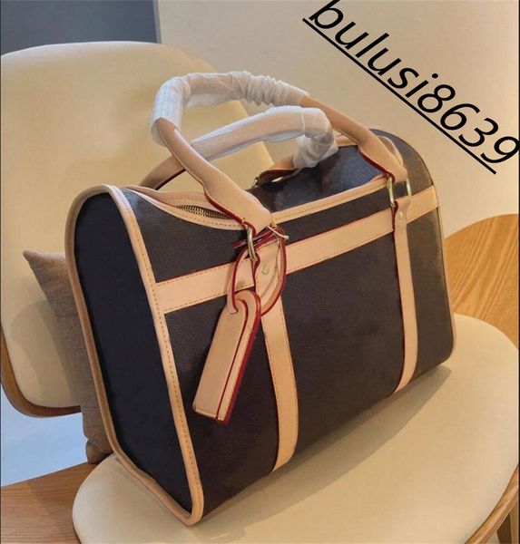 10A High quality Luxury Designer Tote Bag for Cats & Dogs - High-Quality Breathable Brown Leather Pet Carrier, 2*
10A High quality Luxury Designer Tote Bag for Cats & Dogs - High-Quality Breathable Brown Leather Pet Carrier, 2*