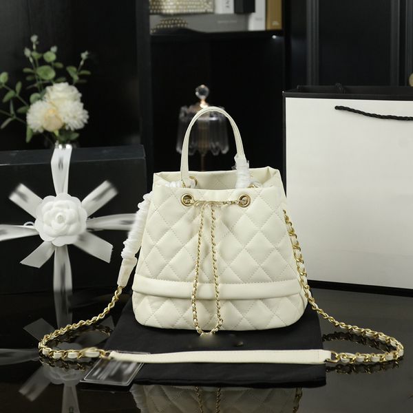 Bucket Bag Designer Women Mini Shoulder Bag 22cm Caviar Leather Ribbed Gold Hardware Metal Matelasse Chain Hand Crossbody Bag Makeup Bags Dinner Dress Sacoche Purse, White
Bucket Bag Designer Women Mini Shoulder Bag 22cm Caviar Leather Ribbed Gold Hardware Metal Matelasse Chain Hand Crossbody Bag Makeup Bags Dinner Dress Sacoche Purse, White