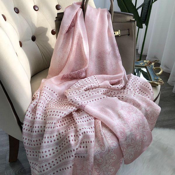 All-match Korean light luxury style calla lily long mulberry silk scarf --858265
All-match Korean light luxury style calla lily long mulberry silk scarf --858265