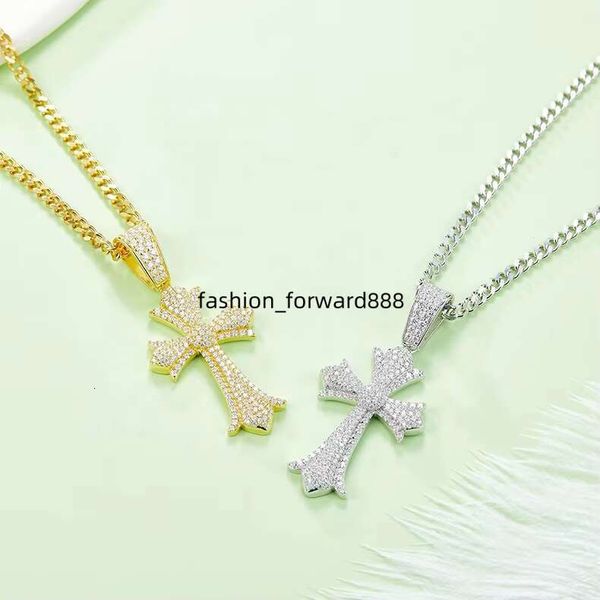 fashion jewelry, pure sier chilled VVS moissanite cross necklace pendant
fashion jewelry, pure sier chilled VVS moissanite cross necklace pendant