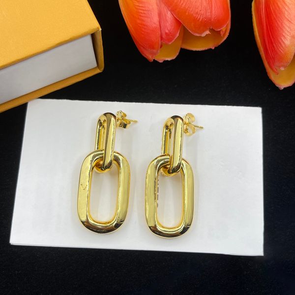 Luxury Earrings Designer 18k Gold Plated Earrings for Women Earrings Wedding Party Jewelry
Luxury Earrings Designer 18k Gold Plated Earrings for Women Earrings Wedding Party Jewelry