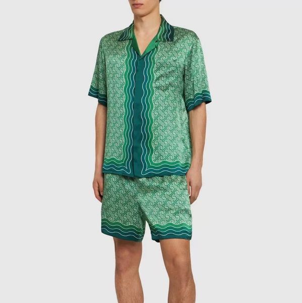 Silk Sets Button Up Summer Shirts Men and Women Designer Vacation Beach Shorts Loose Hawaii Outwears