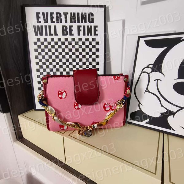 Designer Bag Luxury Bag Crossbody Versatile New Wallet Purse Card Holder Womens Bag Simple Chain Crossbody Retro PU Handbag Luxury Bag Wallet Designer, Socks (contact seller;confirm style)
Designer Bag Luxury Bag Crossbody Versatile New Wallet Purse Card Holder Womens Bag Simple Chain Crossbody Retro PU Handbag Luxury Bag Wallet Designer, Socks (contact seller;confirm style)