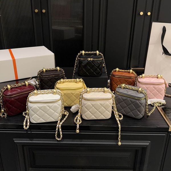 Woman Mini Makeup Bag Designer Lipstick Cases Adjustable Shoulder Chain Two Small Golden Balls Quilted Leather Diamond Lattice Crossbody Vanity Box Handbag 10cm, Pink
Woman Mini Makeup Bag Designer Lipstick Cases Adjustable Shoulder Chain Two Small Golden Balls Quilted Leather Diamond Lattice Crossbody Vanity Box Handbag 10cm, Pink