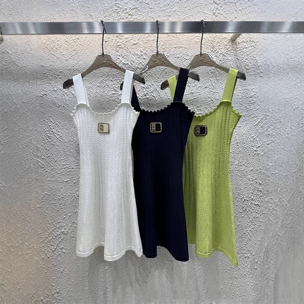 Casual Dresses Designer Atmosphere feeling spicy girl waist cinching gold thread letter logo knitted suspender skirt, Green
Casual Dresses Designer Atmosphere feeling spicy girl waist cinching gold thread letter logo knitted suspender skirt, Green