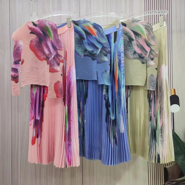 Elegant 2 Piece Wom… - image