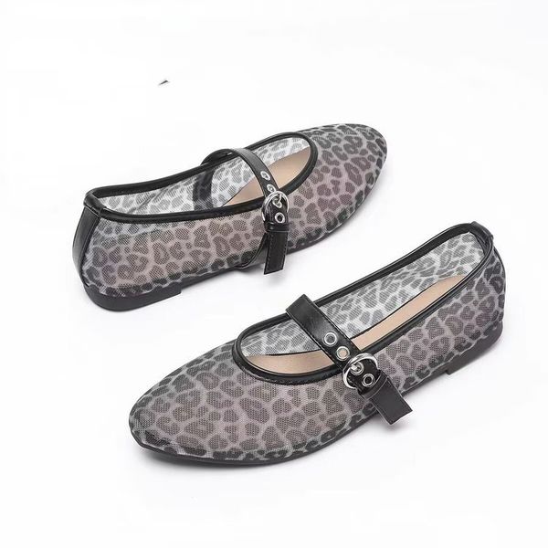 elegant womans mesh footwear comfortable round toes plus slip resistant treads, Black
elegant womans mesh footwear comfortable round toes plus slip resistant treads, Black
