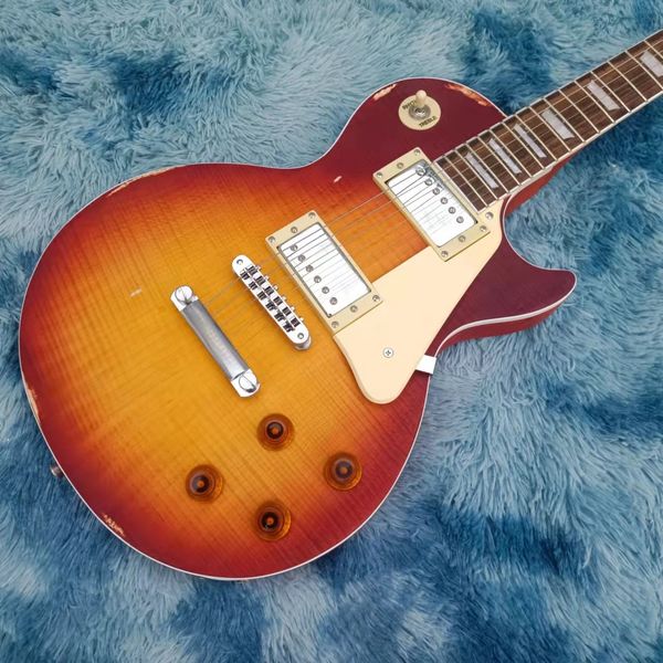 Vintage Sunburst Single-Cut LP Guitar - Distressed Finish & Cream Humbuckers | CITES Certified
Vintage Sunburst Single-Cut LP Guitar - Distressed Finish & Cream Humbuckers | CITES Certified