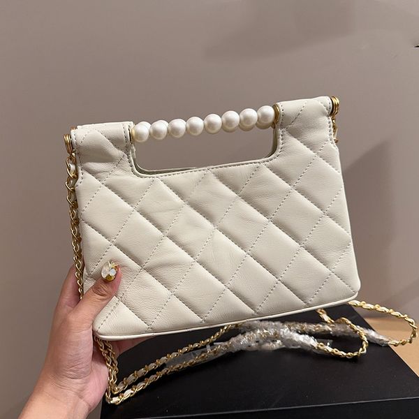 25p Pearl Handle Luxury Handbag Fashion Lwomen Shoulder Bag Genuine Leather Checkered Pattern Gold Hardware Metal Clasp Matelasse Chain Crossbody Bags Purse 24cm, Black
25p Pearl Handle Luxury Handbag Fashion Lwomen Shoulder Bag Genuine Leather Checkered Pattern Gold Hardware Metal Clasp Matelasse Chain Crossbody Bags Purse 24cm, Black