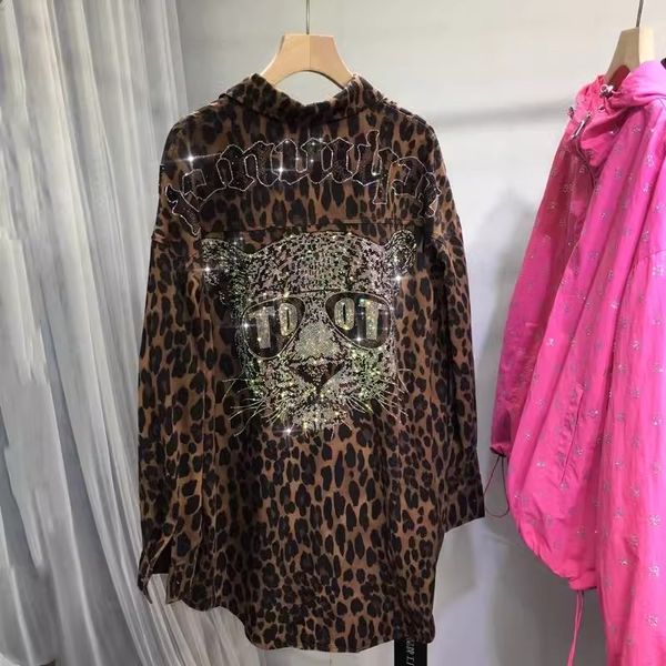 Stylish Unisex Plus Size Leopard Print Shirt with Embellished Crystals - Autumn/Winter Outerwear
Stylish Unisex Plus Size Leopard Print Shirt with Embellished Crystals - Autumn/Winter Outerwear