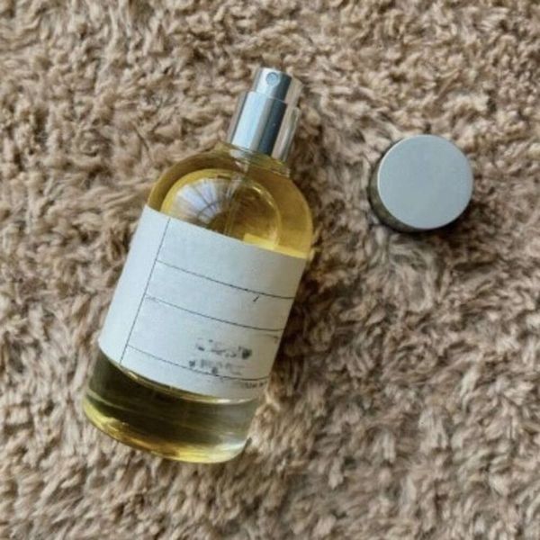 designer perfume Neutral 100ml Eau De Parfum Unisex Fragrance Long Lasting Scent Vegan Cruelty-Free Premium Perfume for Men & Women Cologne Spray
designer perfume Neutral 100ml Eau De Parfum Unisex Fragrance Long Lasting Scent Vegan Cruelty-Free Premium Perfume for Men & Women Cologne Spray