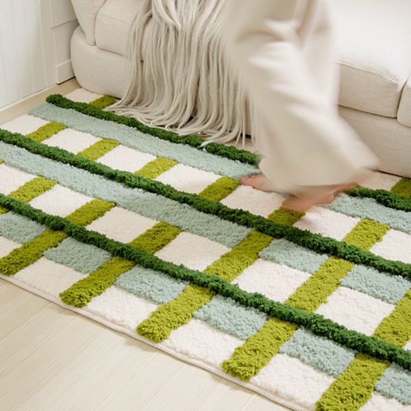Household Water Absorbing and Easy To Maintain Sofa, Coffee Table Blanket, Simple Grid Insulation, Warm and Plush Carpet