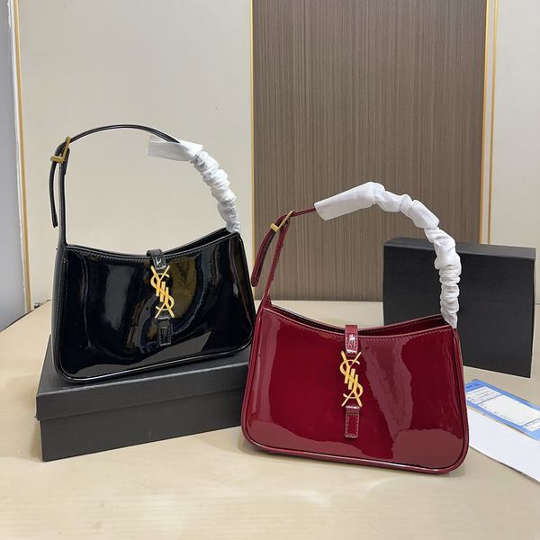 Designer Bag Shoulder Bag purses Metal Hook Buckle Closure Design Underarm Bag Fashion Luxury bag Multicolor Leather Handbag High Quality Crossbody Bag Evening Bag, Color 16
Designer Bag Shoulder Bag purses Metal Hook Buckle Closure Design Underarm Bag Fashion Luxury bag Multicolor Leather Handbag High Quality Crossbody Bag Evening Bag, Color 16