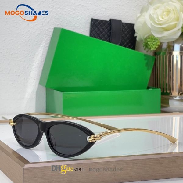 Unisex Trendy Designer Sunglasses Glasses for Women UV400 Polarized Lenses, Lightweight for Driving Travel Beach Daily Fashion Accessories BOBV1390S
Unisex Trendy Designer Sunglasses Glasses for Women UV400 Polarized Lenses, Lightweight for Driving Travel Beach Daily Fashion Accessories BOBV1390S
