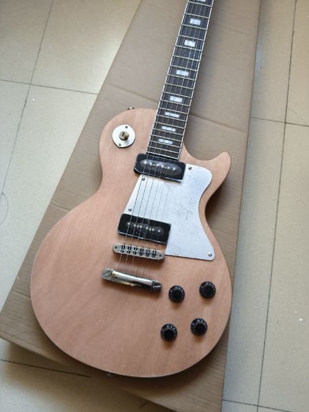 Organic Wood Grain Guitar - Single-Cut Warmth, Tune-O-Matic Precision & Humbucker Power
Organic Wood Grain Guitar - Single-Cut Warmth, Tune-O-Matic Precision & Humbucker Power