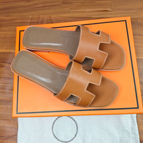 Designer Sandals Women's Fashion Luxury Slide Letter Slide Rubber Leather Flat Shoes Summer Beach Bath Slippers Brown Retro Sandals sandals famous designer women, &-7
Designer Sandals Women's Fashion Luxury Slide Letter Slide Rubber Leather Flat Shoes Summer Beach Bath Slippers Brown Retro Sandals sandals famous designer women, &-7