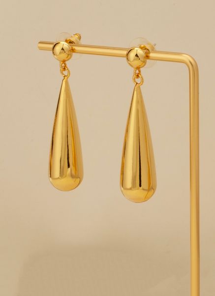 1 Pair Hollow Copper-Plated 18K Gold S925 Sterling Silver Needle Hoop Dangle Earrings for Women, Light Luxury Party Gathering Dating Vacation Travel Fashion Jewelry
1 Pair Hollow Copper-Plated 18K Gold S925 Sterling Silver Needle Hoop Dangle Earrings for Women, Light Luxury Party Gathering Dating Vacation Travel Fashion Jewelry