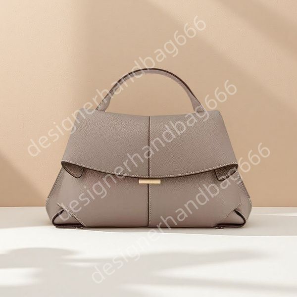 Designer bag 2025 Tote Bag Luxury Bag Shoulder Bag Crossbody for women Chain Underarm bag The highest quality factory Wholesale Crossbodys Women Handbag, #20
Designer bag 2025 Tote Bag Luxury Bag Shoulder Bag Crossbody for women Chain Underarm bag The highest quality factory Wholesale Crossbodys Women Handbag, #20