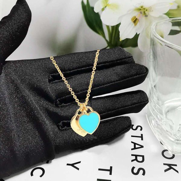 jewlery designer Necklaces Shape Pendant Necklace Designer Jewlery Woman Dia Jewelrys double hearts chain Pink Blue Red enamel heart
jewlery designer Necklaces Shape Pendant Necklace Designer Jewlery Woman Dia Jewelrys double hearts chain Pink Blue Red enamel heart
