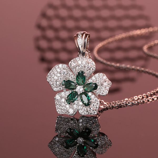 Fashionable 925 Sterling Silver Floral Necklace with Green Gemstone Pendant, Unique and Elegant Design for Women, Trendy and Versatile
Fashionable 925 Sterling Silver Floral Necklace with Green Gemstone Pendant, Unique and Elegant Design for Women, Trendy and Versatile