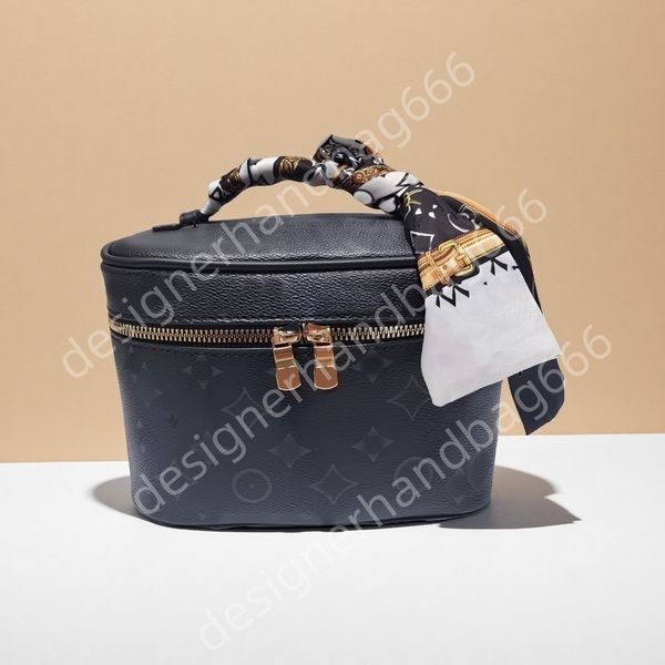 Tote bag Designer bag 2025 Luxury bag Handbag Crossbody bag Sac Luxe Leather bag Channeled bag Tasche The highest quality factory Wholesale High Quality, #4
Tote bag Designer bag 2025 Luxury bag Handbag Crossbody bag Sac Luxe Leather bag Channeled bag Tasche The highest quality factory Wholesale High Quality, #4