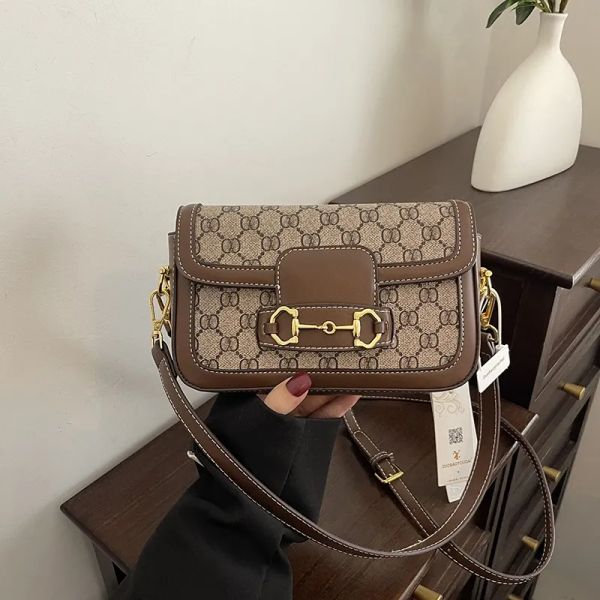 Designer Bags Fashion Shoulder Bags Luxury Bag Crossbody Purse for womens high-end and fashionable saddle bag with temperament, single shoulder crossbody bag, Color4
Designer Bags Fashion Shoulder Bags Luxury Bag Crossbody Purse for womens high-end and fashionable saddle bag with temperament, single shoulder crossbody bag, Color4