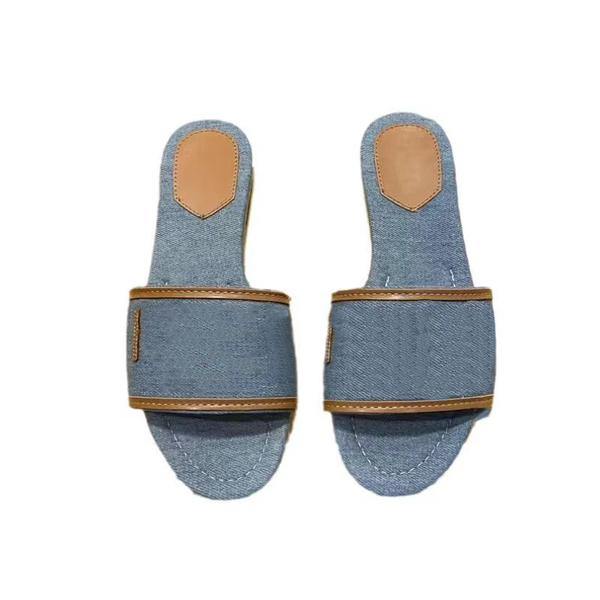Luxury Diamond Slippers Embroidered Fabric Slides Sandals Paris Designer Slide Women Summer Ladies Beach Sandal Party Wedding Flat Slipper Shoes size 36-42, White
Luxury Diamond Slippers Embroidered Fabric Slides Sandals Paris Designer Slide Women Summer Ladies Beach Sandal Party Wedding Flat Slipper Shoes size 36-42, White