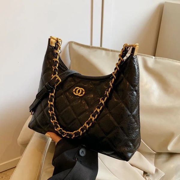 Designer Bags Fashion Shoulder Bags Luxury Bag Crossbody Purse 2025 Large capacity new shoulder bag diamond texture thick chain underarm bag trend all crossbody bag, Red#
Designer Bags Fashion Shoulder Bags Luxury Bag Crossbody Purse 2025 Large capacity new shoulder bag diamond texture thick chain underarm bag trend all crossbody bag, Red#